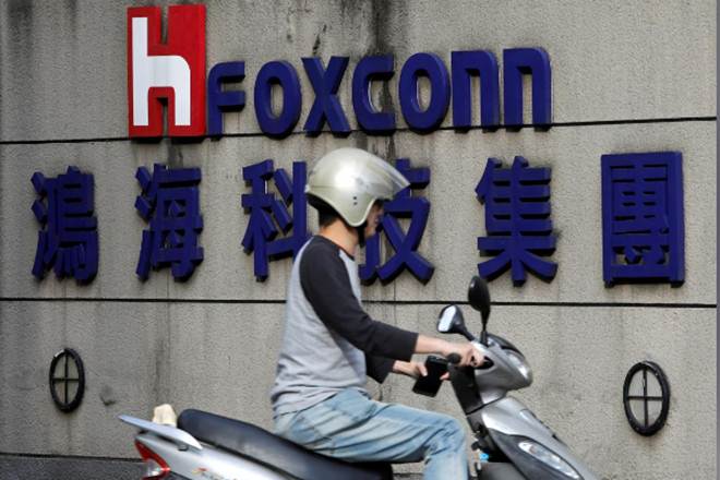 Foxconn to produce top-end Apple iPhones in India in 2019 Foxconn to produce top-end Apple iPhones in India in 2019